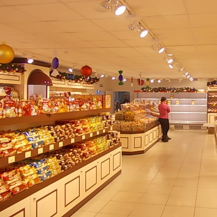 В Литве открыт первый фирменный магазин ROSHEN 